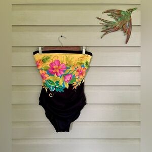AMOENA 90s Swimsuit One Piece strapless Black Floral tropical bathing suit Sz 8